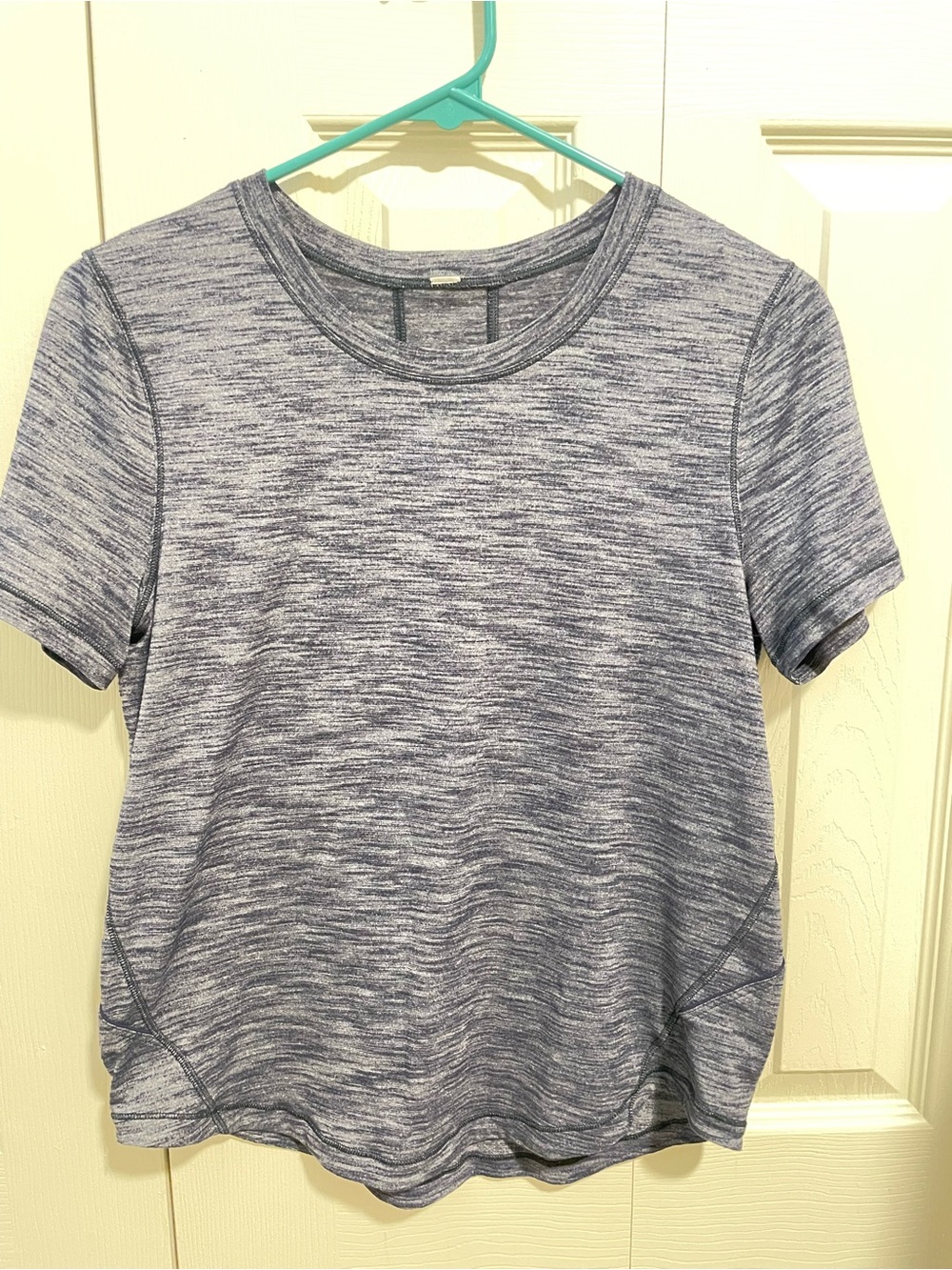 lululemon athletica Heathered Blue Short Sleeve Tee